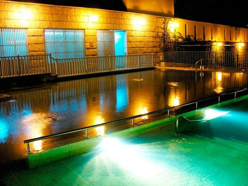 Plaza Mayor Apartment Оуренсе Екстериор снимка