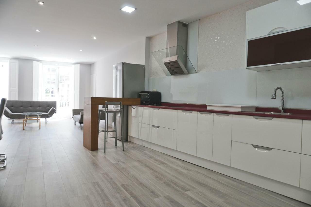 Plaza Mayor Apartment Оуренсе Екстериор снимка