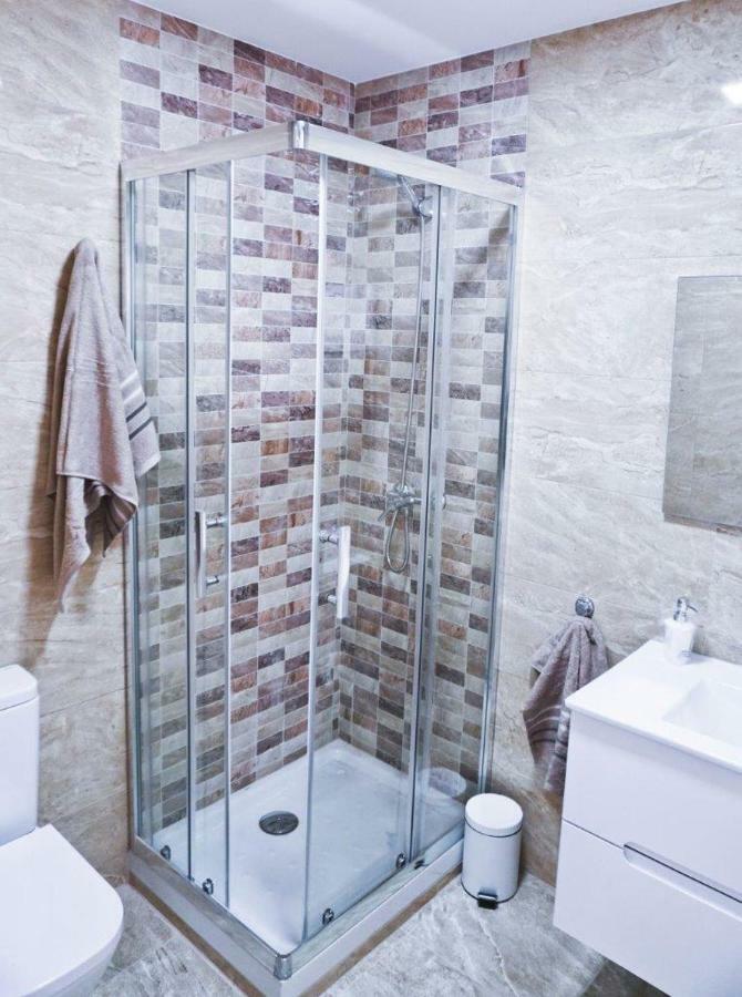 Plaza Mayor Apartment Оуренсе Екстериор снимка